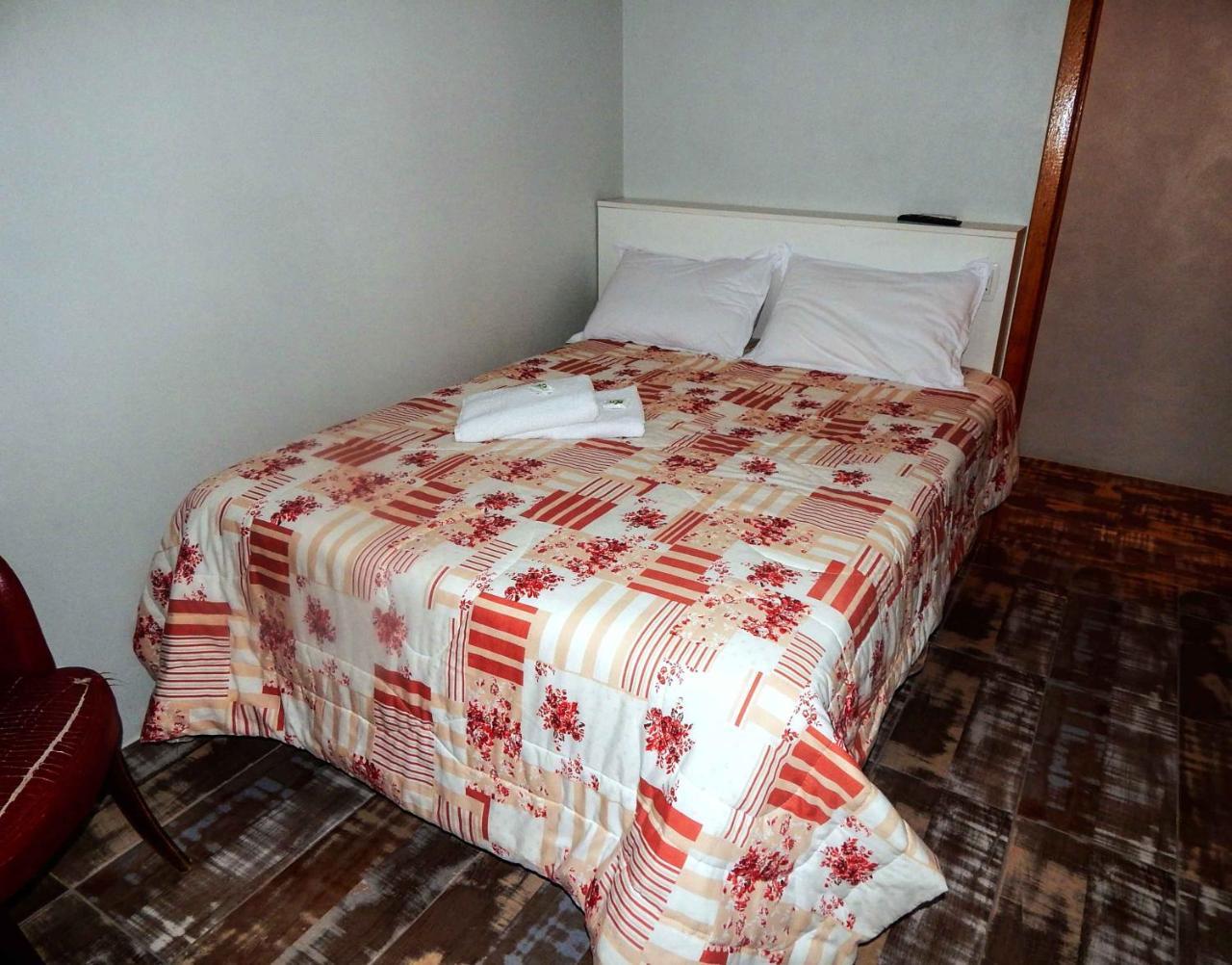 Gramado Suites Residence Possui 5 Quartos E 5 Banheiros Ngoại thất bức ảnh